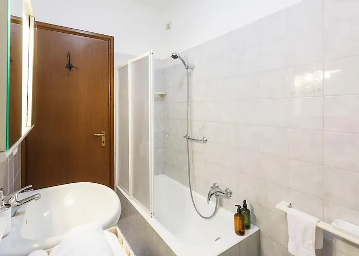 Loft Alto Con Vista Su Citta Alta 아파트 *